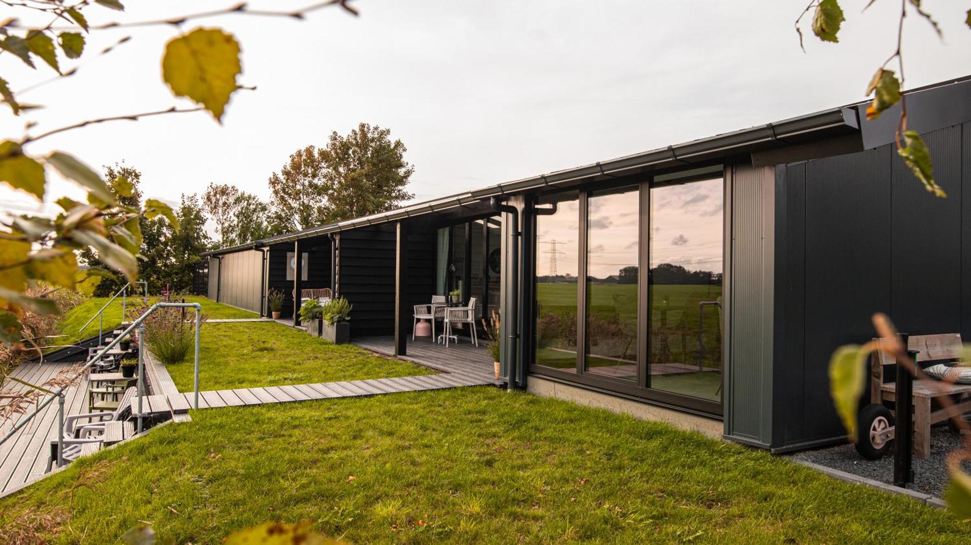 De Buorkerij Bed & Breakfast Tytsjerk Exterior photo